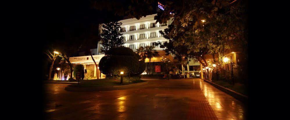 Hotel Cenneys Gateway Salem Exteriér fotografie